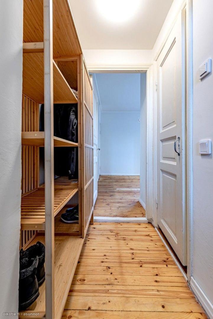 Valoisa & Mukava Koti Vallilassa Helsingfors Exteriör bild